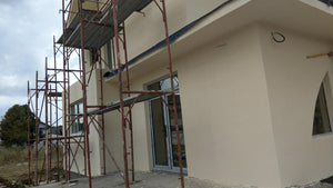 Application d'enduit décoratif siliconé pour la construction de la maison à Saftica thumbnail