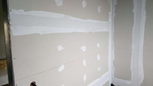 Cloisons intérieures pour les murs et les plafonds du projet de maison de 155 mètres carrés thumbnail