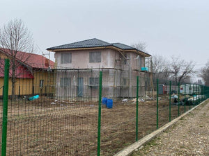 Application de treillis en fibre de verre avec adhésif et mastic pour la maison à Snagov thumbnail