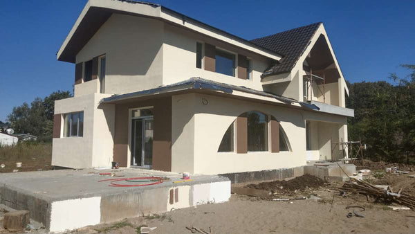 Aplicare tencuiala decorativa siliconata pe fatada casei din Saftica