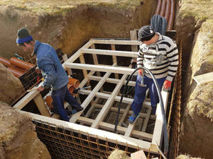 Construction d'une chambre technique souterraine pour la distribution du collecteur d'eau thumbnail