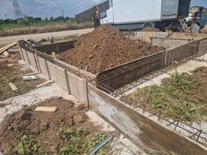Coffrage, armature et coulage de poutres de fondation pour une maison dans le département d'Ilfov thumbnail