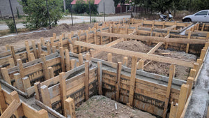 Coffrage, armature et coulée de la fondation pour le projet clé en main de la maison de 72 mètres carrés
 thumbnail