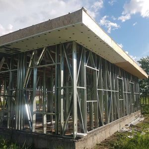 Construction de la garde et de l'aménagement paysager pour le projet de maison de 320 mètres carrés à Snagov thumbnail