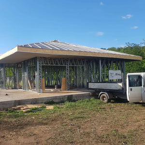 Construction de la garde et de l'aménagement paysager pour le projet de maison de 320 mètres carrés à Snagov thumbnail