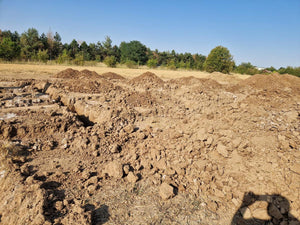 Construction de maison dans le département d'Ilfov, traçage et excavation de la fondation thumbnail