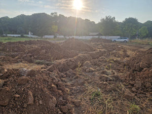 Construction de maison dans le département d'Ilfov, traçage et excavation de la fondation thumbnail