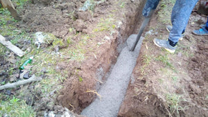 Construction d'une maison en métal de 162 mètres carrés à Snagov, coulée de la semelle de fondation thumbnail