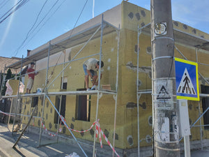Construction d'une maison en métal de 191 mètres carrés, achèvement de l'isolation thermique des façades thumbnail