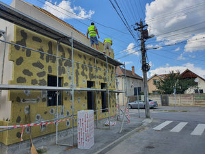 Construction d'une maison en métal de 191 mètres carrés, achèvement de l'isolation thermique des façades thumbnail