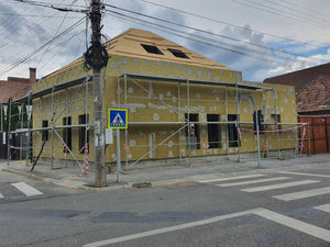 Construction d'une maison en métal de 191 mètres carrés, achèvement de l'isolation thermique des façades thumbnail