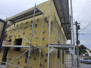 Construction d'une maison en métal de 191 mètres carrés, achèvement de l'isolation thermique des façades thumbnail