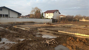 Construction de la fondation pour une maison sur structure métallique à Saftica thumbnail