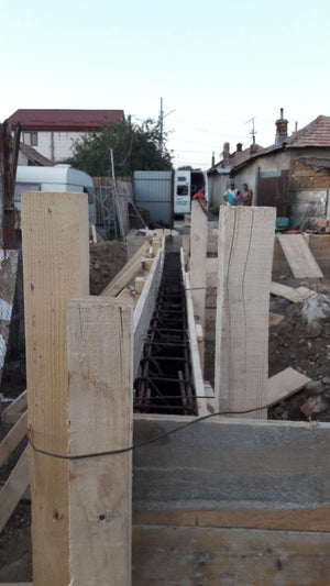 Construction de la fondation pour un projet de maison sur structure métallique thumbnail