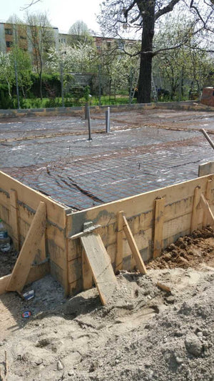 Construction de la fondation pour une maison de plain-pied de 115 mètres carrés, projet clé en main de maison en métal à Craiova thumbnail