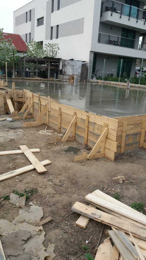 Construction de la fondation pour une maison de plain-pied de 115 mètres carrés, projet clé en main de maison en métal à Craiova thumbnail