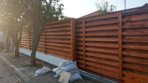 Construction d'un mur de clôture en béton et en bois GA02 à Otopeni thumbnail