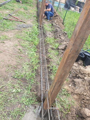 Construction de la base de la fondation pour le modèle de clôture GA06 thumbnail