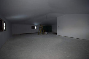 Construction d'une maison brute à l'état de gros œuvre à Mogosoaia thumbnail