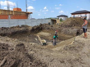 Construction d'une villa de 420 mètres carrés à Ilfov, excavation de la fondation et couche capillaire thumbnail