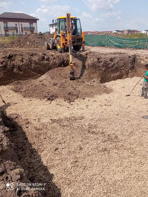 Construction d'une villa de 420 mètres carrés à Ilfov, excavation de la fondation et couche capillaire thumbnail