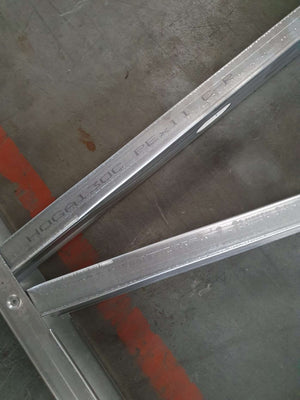 Découpe du projet de maison sur structure métallique et pré-assemblage en usine thumbnail