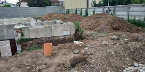 Démolition pour la consolidation du sous-sol existant de la construction de la halle de 240 mètres carrés thumbnail