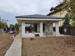 Façades finalisées avec un enduit décoratif siliconé et clôture pour une maison de plain-pied à Ilfov thumbnail