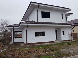 Construction des façades et du toit pour le projet de maison en métal de 260 mètres carrés thumbnail