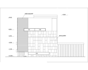 Démoulage du sous-sol de la fondation de la maison sur structure métallique de 420 mètres carrés thumbnail