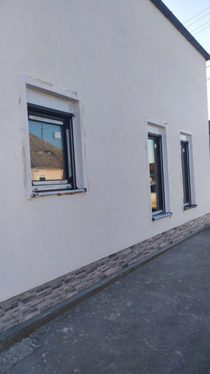 Finalisation des façades et ponçage des murs intérieurs de la maison à Sibiu thumbnail