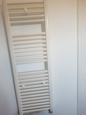 Finalisation de la rénovation intérieure d'un appartement à Piata Romana thumbnail