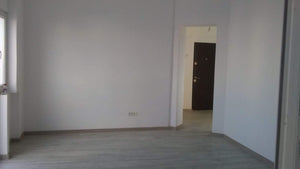 Finalisation de la rénovation d'un ancien appartement à Bucarest thumbnail