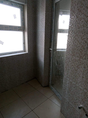 Finalisation de la rénovation d'un ancien appartement à Bucarest thumbnail