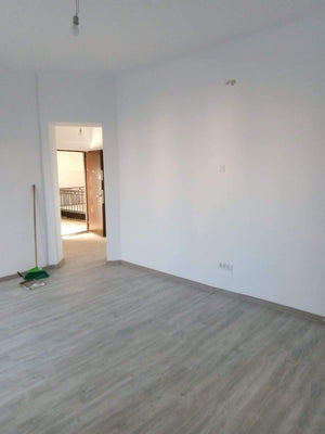 Finalisation de la rénovation d'un ancien appartement à Bucarest thumbnail