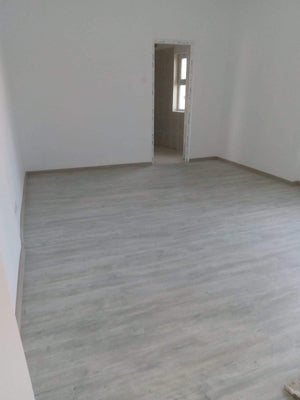 Finalisation de la rénovation d'un ancien appartement à Bucarest thumbnail