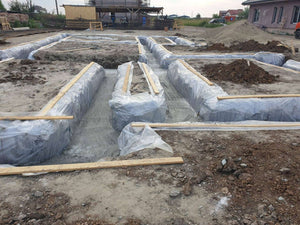 Fondation pour le projet de maison en briques de 386 mètres carrés à Bucarest thumbnail