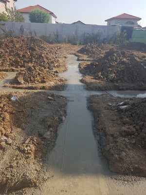 Excavation et coulage de béton pour la fondation du projet de 250 mètres carrés thumbnail