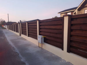Construction d'un mur de clôture routier en béton et en bois GA04 thumbnail