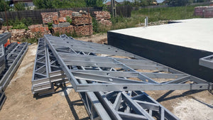 Imperméabilisation de la fondation et préparation pour le montage de la structure métallique thumbnail