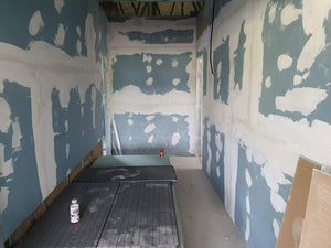 Cloisons intérieures en plaques de plâtre spéciales pour la construction de la maison Gold thumbnail