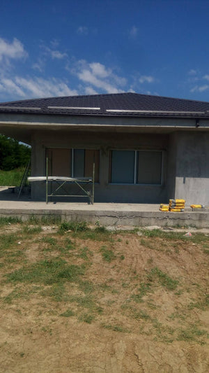 Application de mastic pour le projet de maison de 320 mètres carrés à Snagov thumbnail