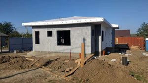 Application de mastic pour le projet clé en main de la maison de 72 mètres carrés thumbnail