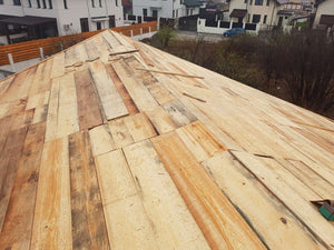 Montage du lattis et application de mastic d'isolation thermique pour le projet de maison à Mogosoaia thumbnail