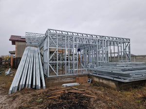 Montage d'une maison sur structure métallique à deux étages de 134 mètres carrés en province thumbnail