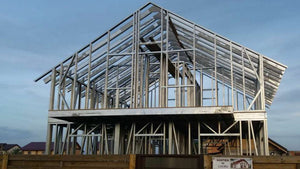 Montage de 2 maisons sur structure métallique à Magurele, totalisant 280 mètres carrés thumbnail