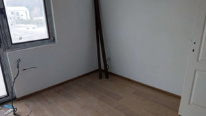 Montage de finitions, apprêt et réparations pour les murs et les plafonds du projet de maison à Domnesti thumbnail
