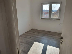 Montage de finitions pour un projet d'appartement de 120 mètres carrés utiles à Baneasa thumbnail