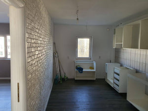 Montage de finitions pour un projet d'appartement de 120 mètres carrés utiles à Baneasa thumbnail