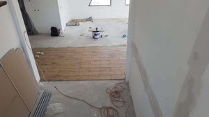Montage de finitions pour un projet de maison clé en main à Saftica thumbnail